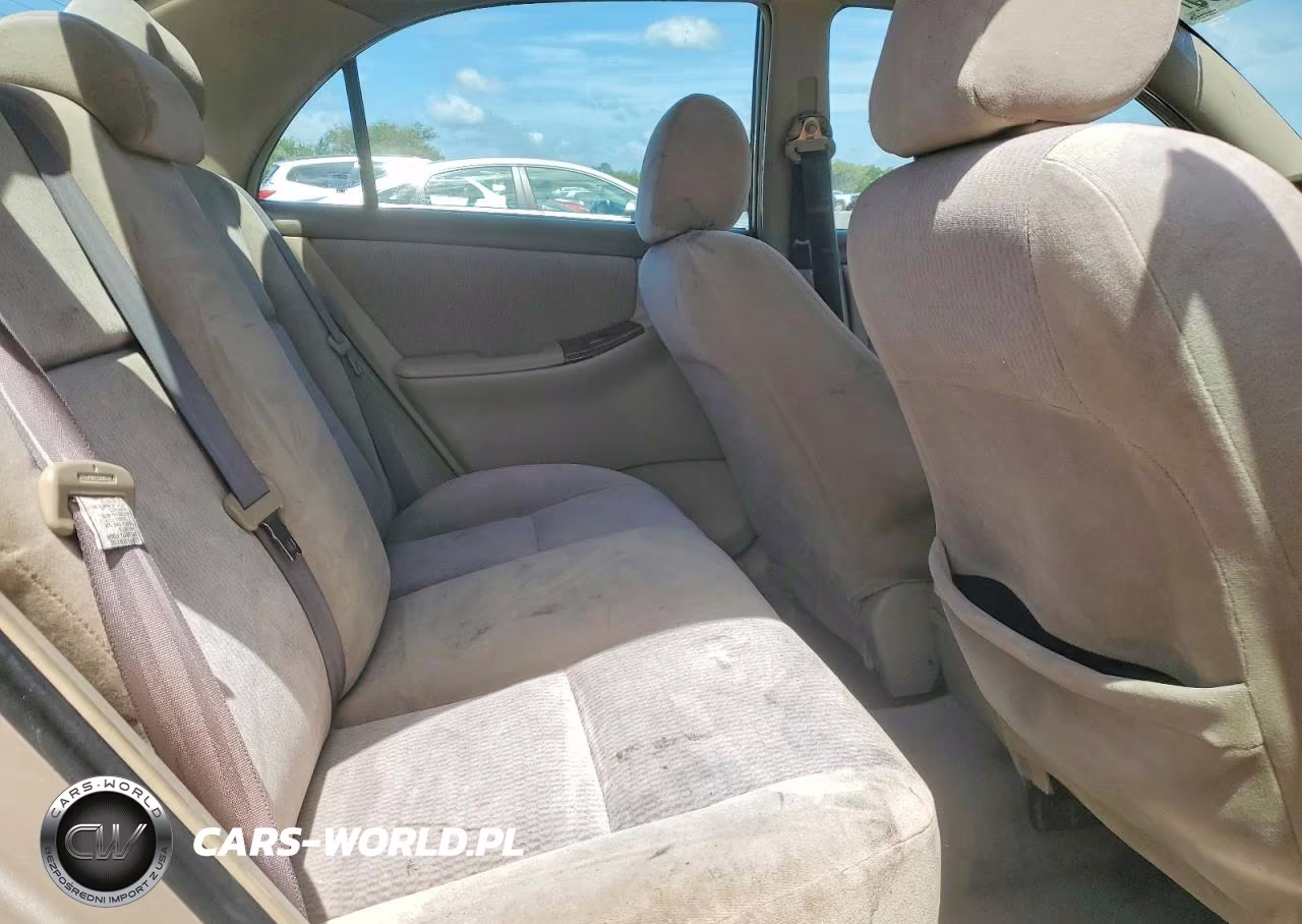 2025 Toyota Corolla Le VIN:1NXBR32E15Z370362 - 10