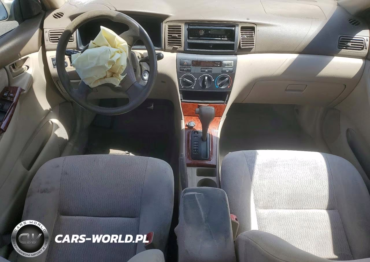 2025 Toyota Corolla Le VIN:1NXBR32E15Z370362 - 8