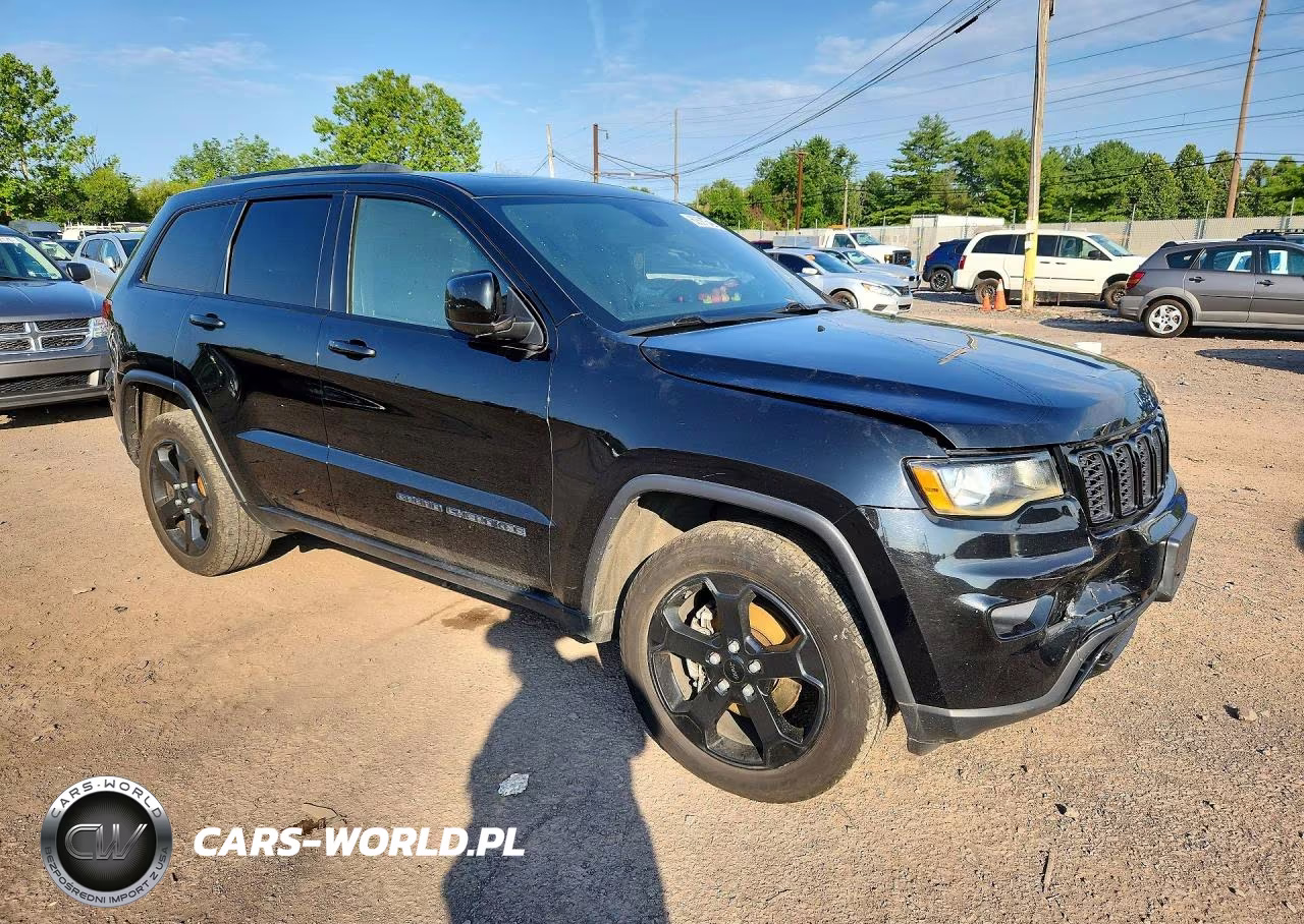 2019 Jeep Grand Cherokee Laredo VIN:1C4RJFAG2KC595695 - 4