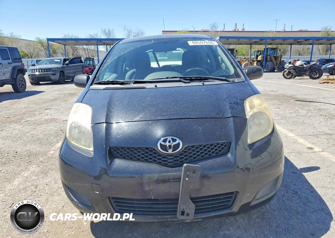 2010 Toyota Yaris Base VIN:JTDJT4K33A5324249 - 5