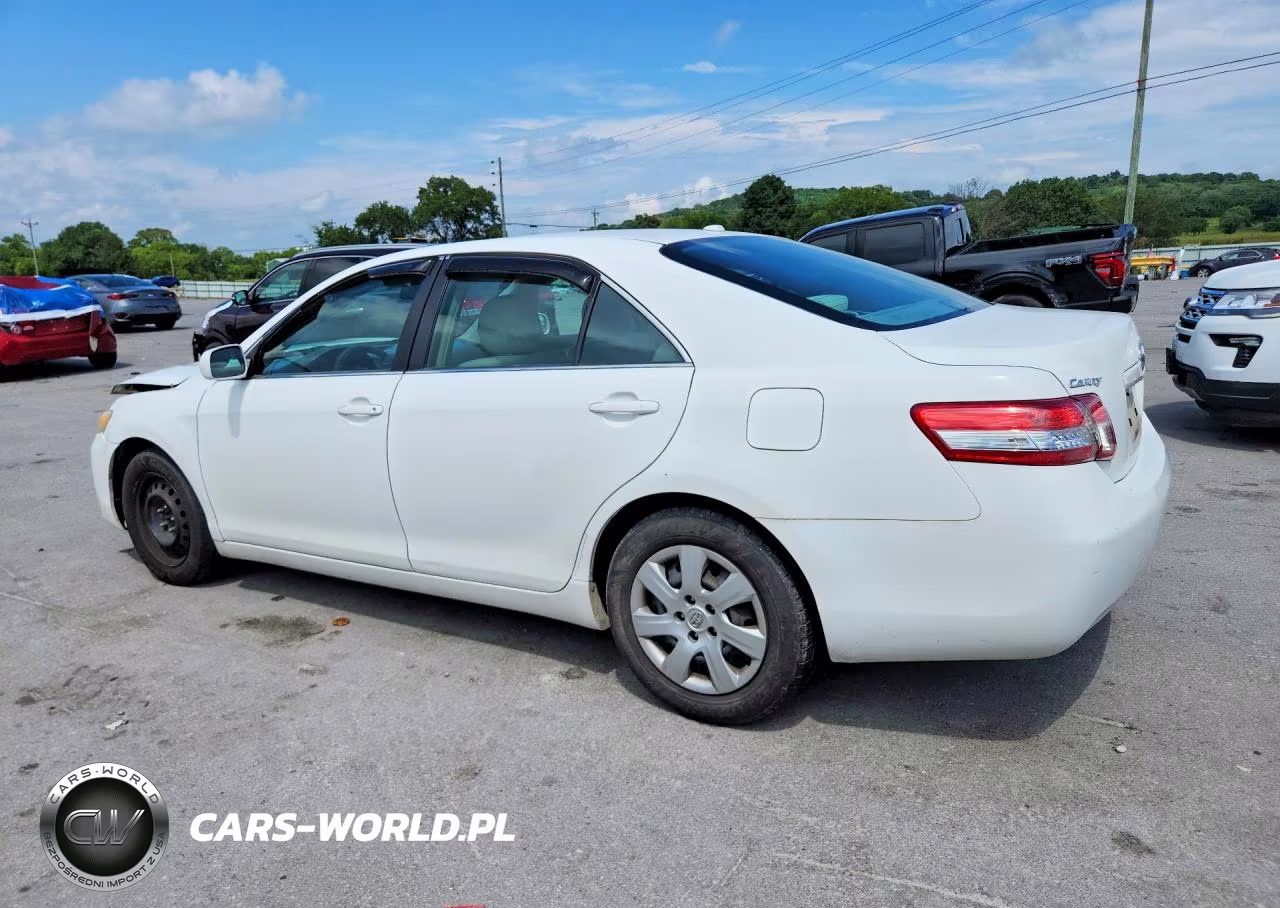 2011 Toyota Camry Le VIN:4T1BF3EK1BU585682 - 2