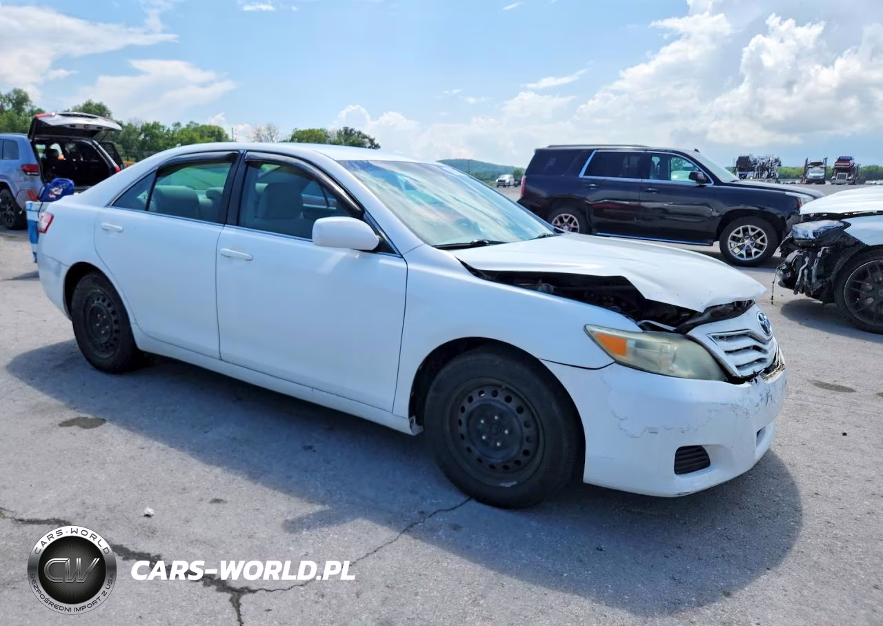 2011 Toyota Camry Le VIN:4T1BF3EK1BU585682 - 4