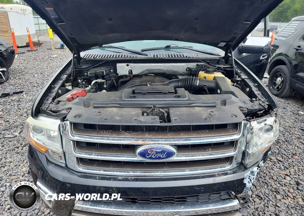 2015 Ford Expedition Xlt VIN:1FMJU1JT4FEF08339 - 11