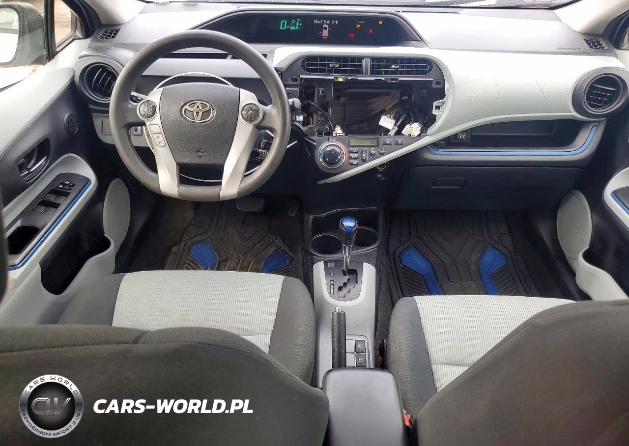 2012 Toyota Prius C Two VIN:JTDKDTB3XC1509064 - 8