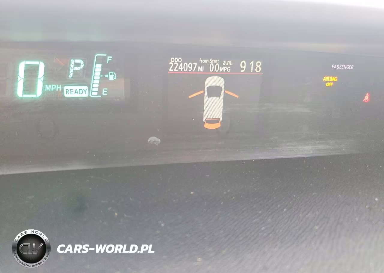2012 Toyota Prius C Two VIN:JTDKDTB3XC1509064 - 9