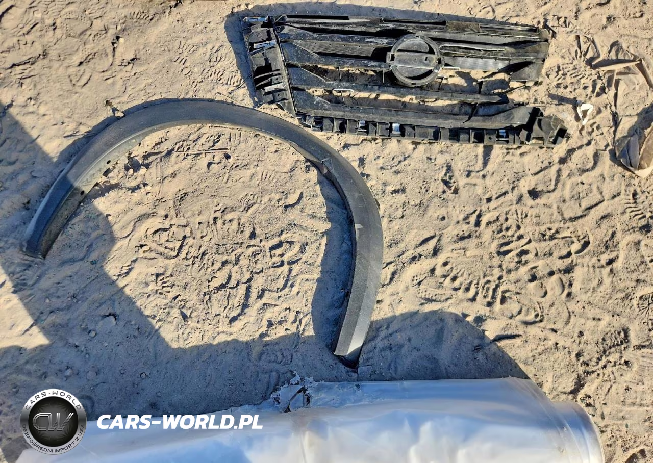 2023 Buick Envision Preferred VIN:LRBAZLR42PD037988 - 13