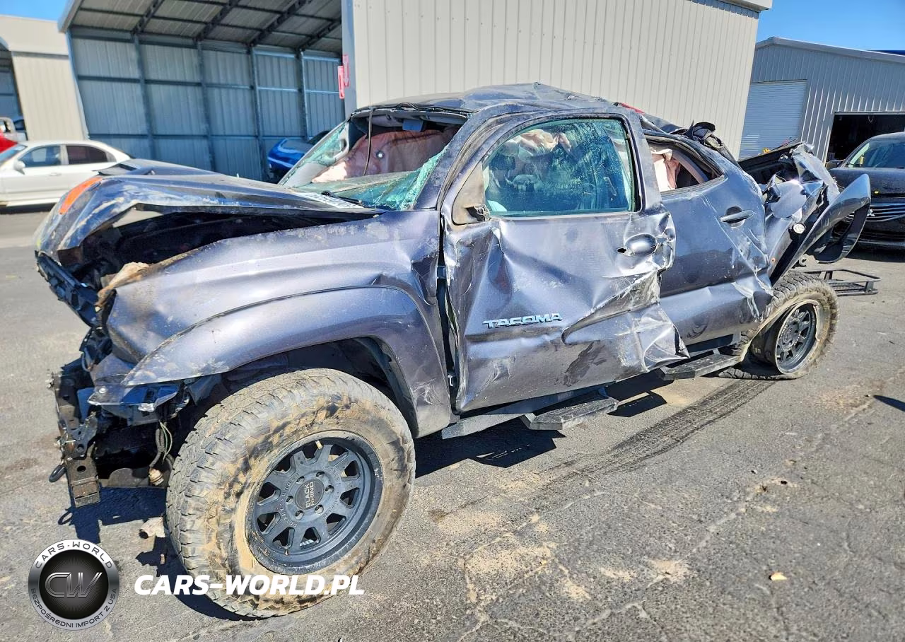 2015 Toyota Tacoma Double Cab Prerunner – zdjęcie 1 z 13