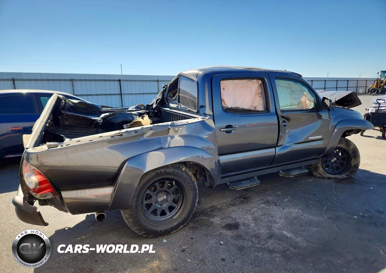 2015 Toyota Tacoma Double Cab Prerunner VIN:3TMJU4GN9FM192946 - 3