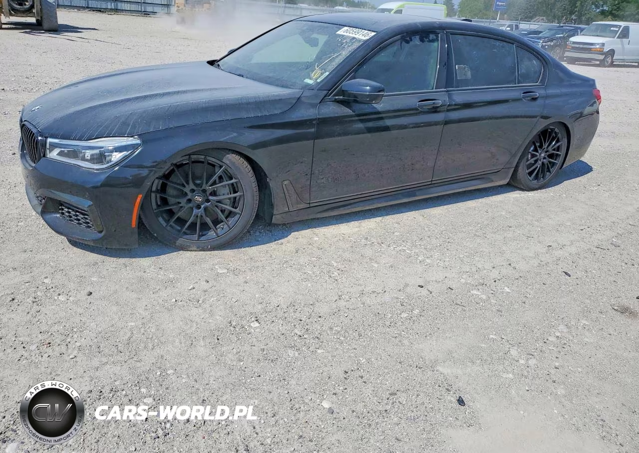2018 BMW 750 Xi