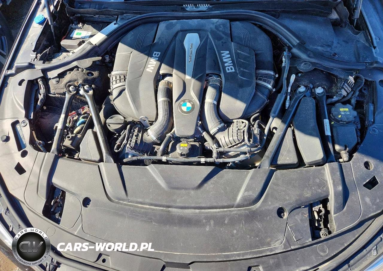 2018 BMW 750 Xi VIN:WBA7F2C50JG424686 - 11