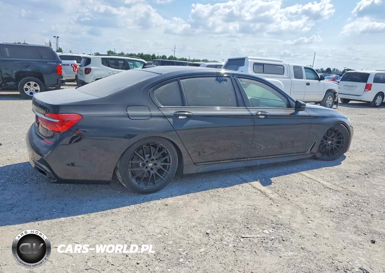 2018 BMW 750 Xi VIN:WBA7F2C50JG424686 - 3