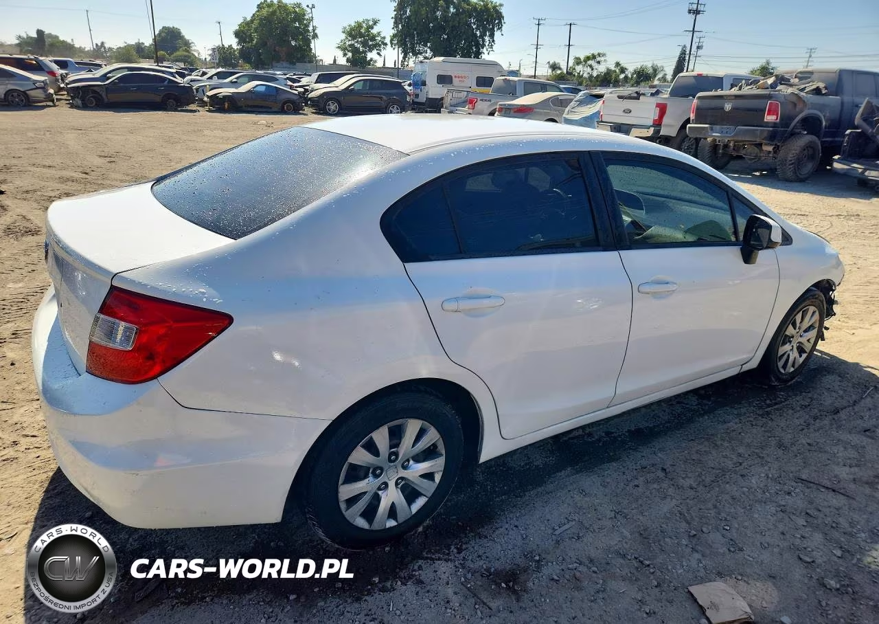 2012 Honda Civic Lx VIN:19XFB2F57CE040462 - 3