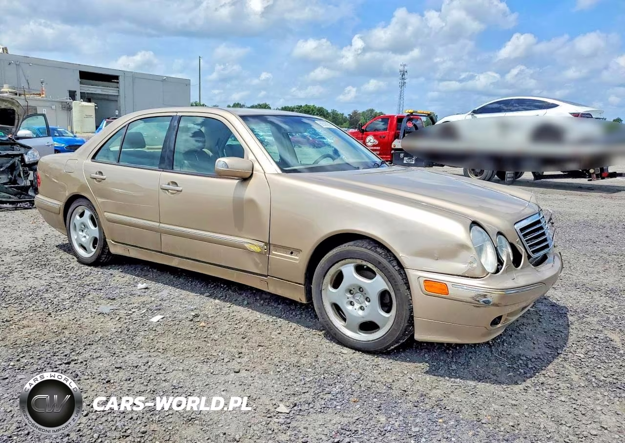2000 Mercedes-Benz E 430 VIN:WDBJF70J4YB010436 - 4