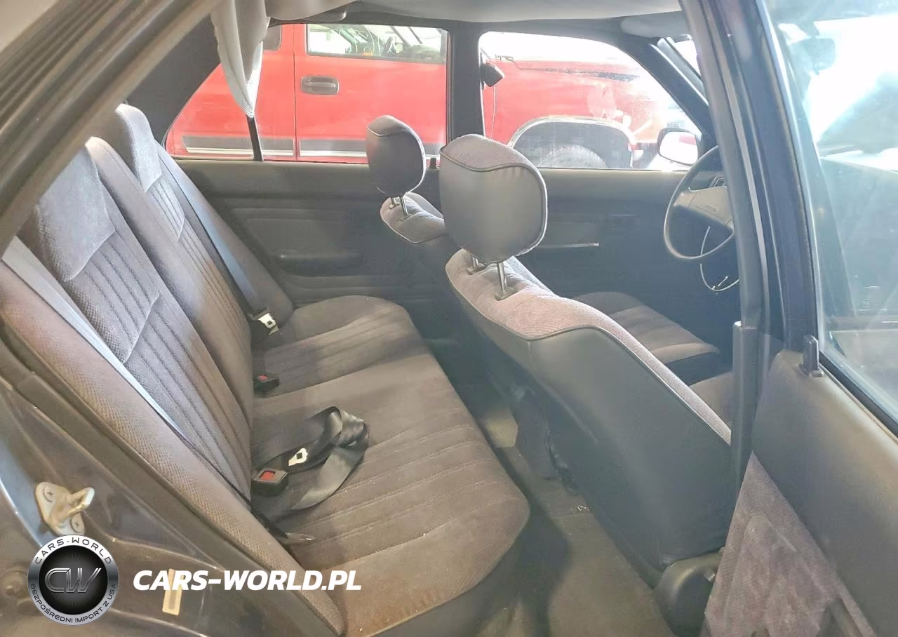 1992 Toyota Corolla Dlx VIN:1NXAE94A3NZ381769 - 10