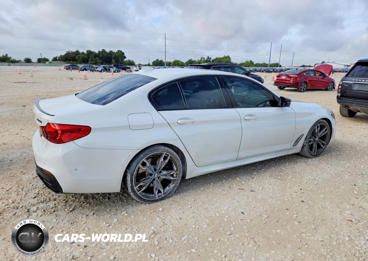 2019 BMW M550Xi VIN:WBAJB9C52KB289039 - 3