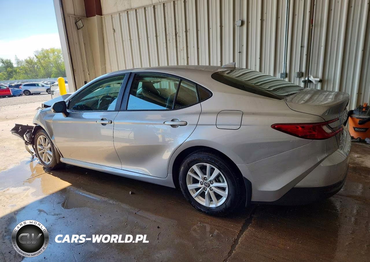 2025 Toyota Camry Le VIN:4T1DAACK8SU154853 - 2