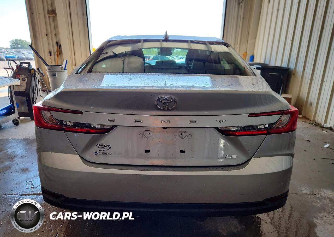 2025 Toyota Camry Le VIN:4T1DAACK8SU154853 - 6
