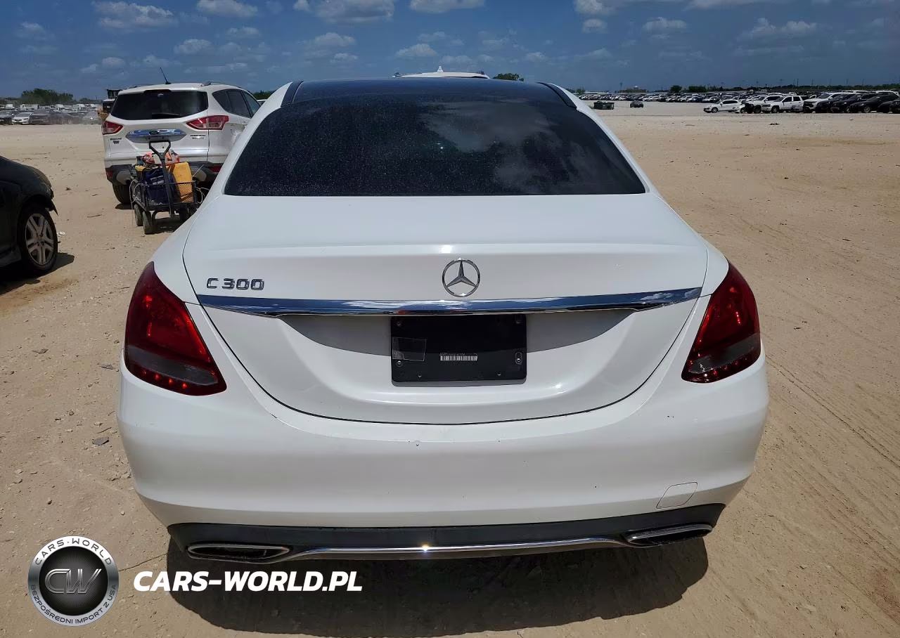 2016 Mercedes-Benz C 300 VIN:55SWF4JB4GU142720 - 6