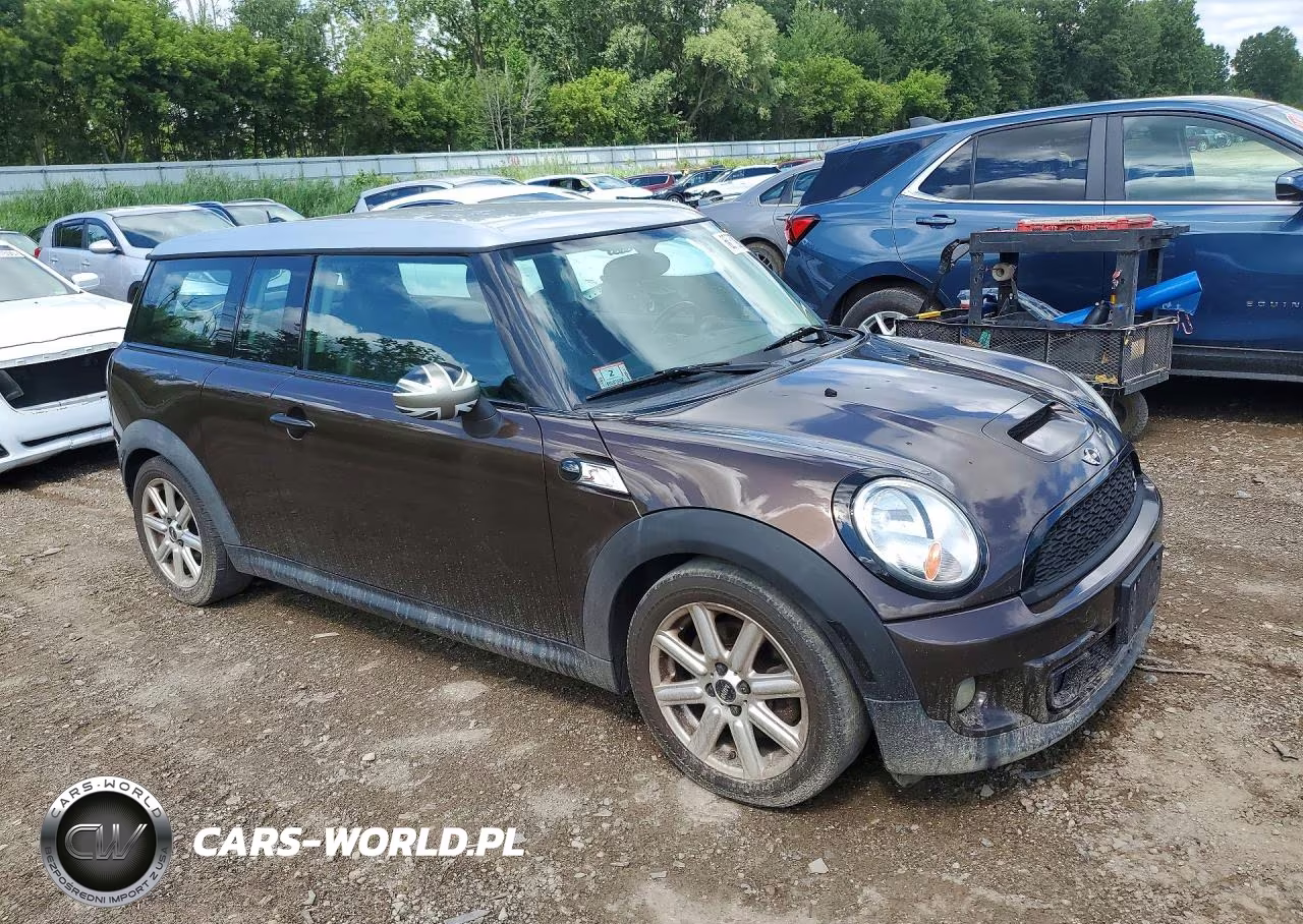 2011 Mini Cooper S Clubman VIN:WMWZG3C56BTY30962 - 4