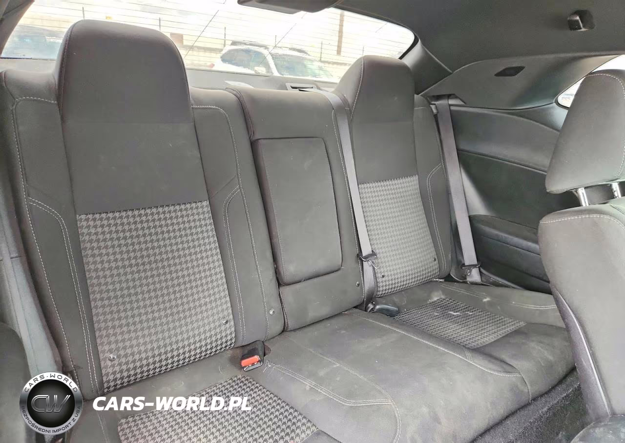 2019 Dodge Challenger Sxt VIN:2C3CDZAG2KH729265 - 10