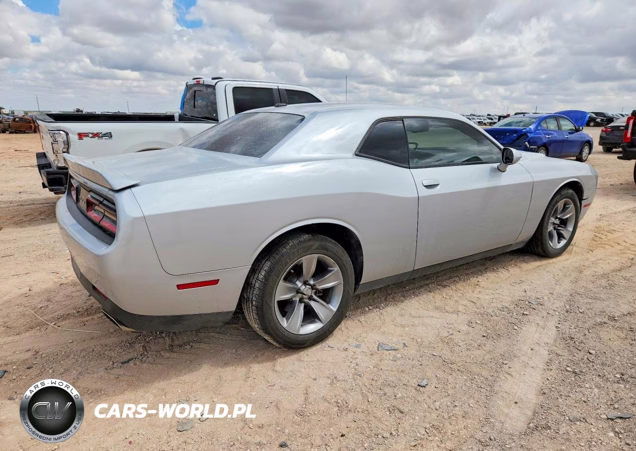 2019 Dodge Challenger Sxt VIN:2C3CDZAG2KH729265 - 3