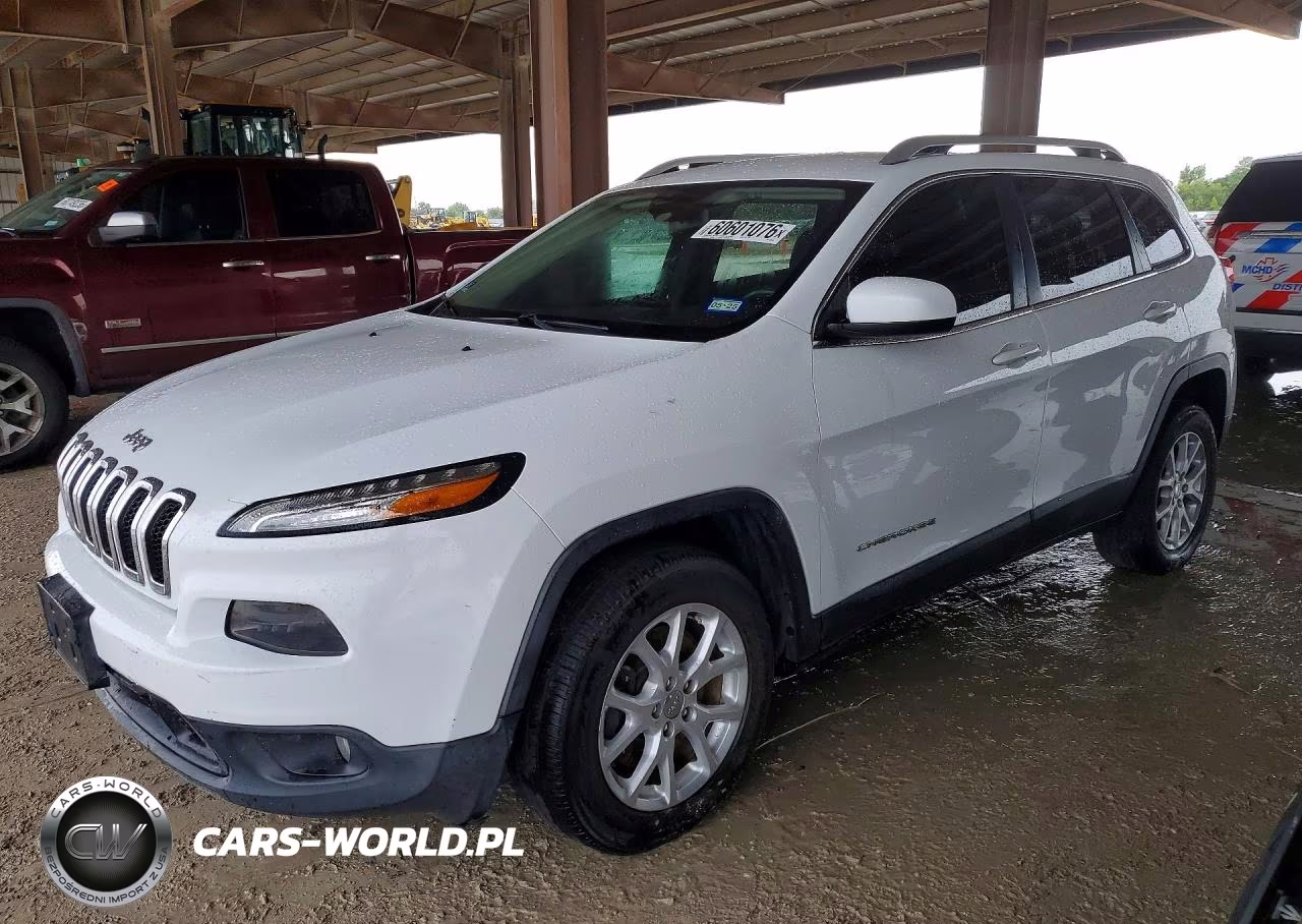 2015 Jeep Cherokee Latitude VIN:1C4PJMCBXFW619498 - 1