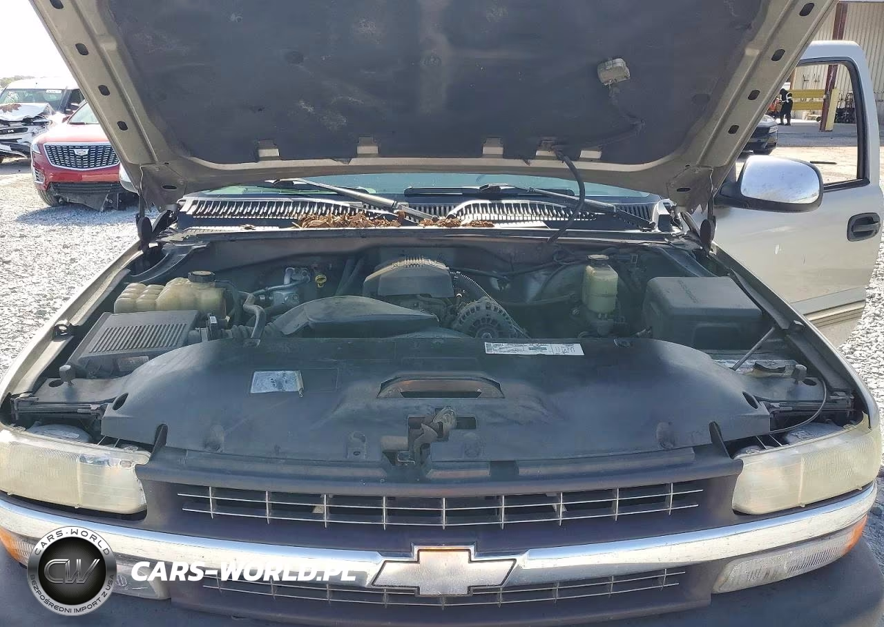 2000 Chevrolet Silverado C1500 VIN:1GCEC19T4YZ260179 - 11