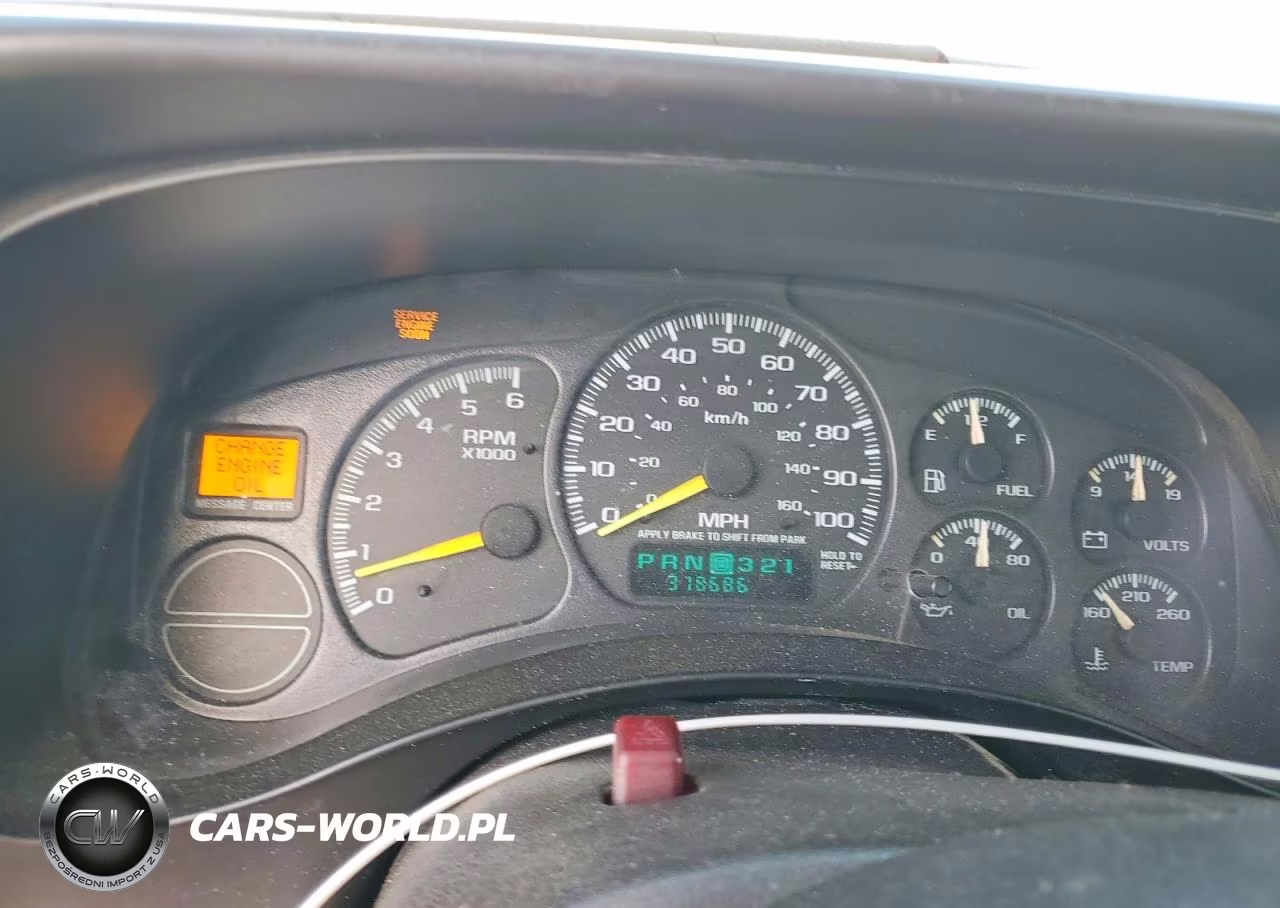 2000 Chevrolet Silverado C1500 VIN:1GCEC19T4YZ260179 - 9