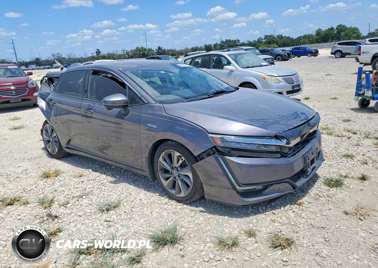 2018 Honda Clarity Touring VIN:JHMZC5F37JC015333 - 4