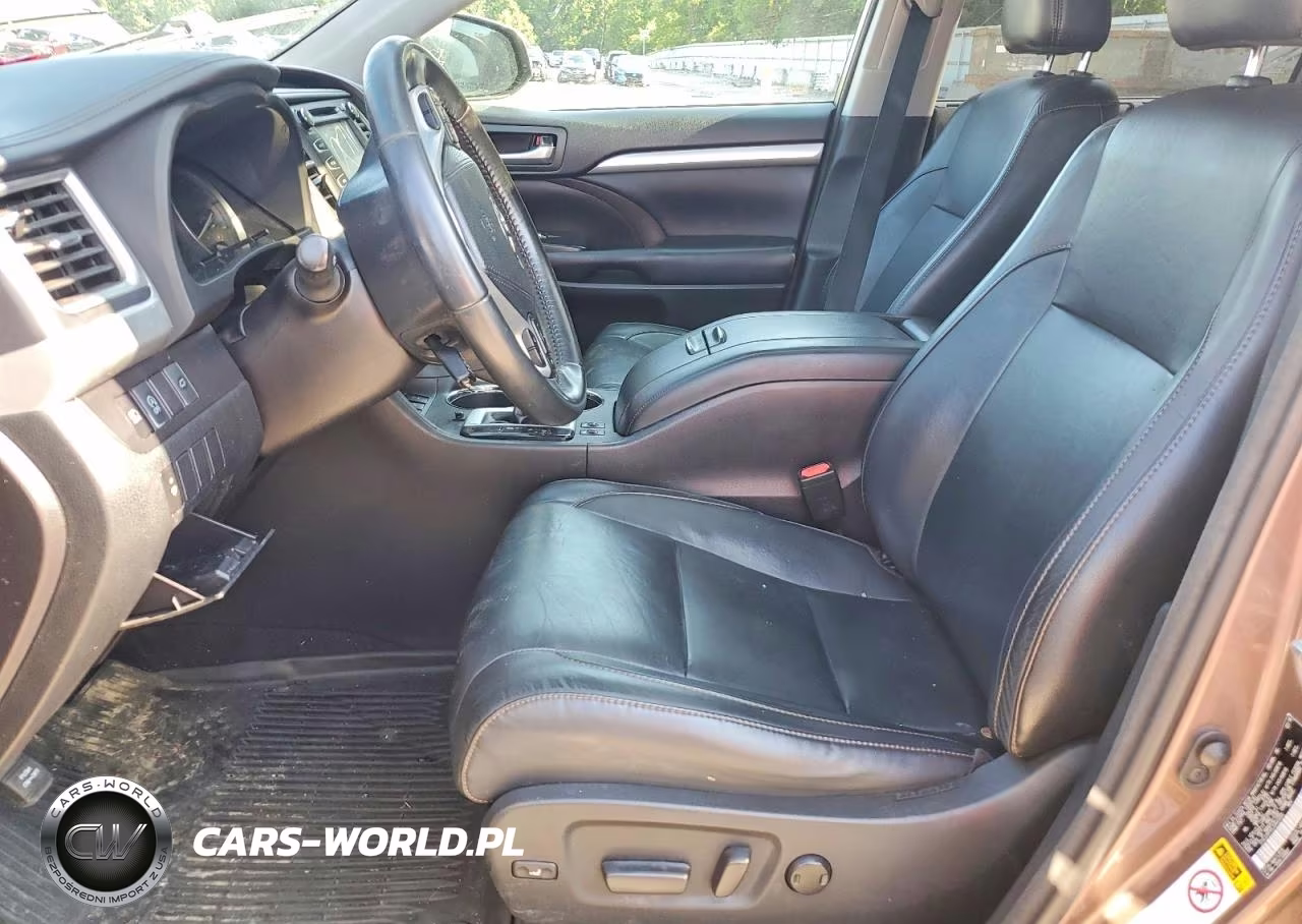 2018 Toyota Highlander Xle VIN:5TDJZRFH5JS845050 - 7