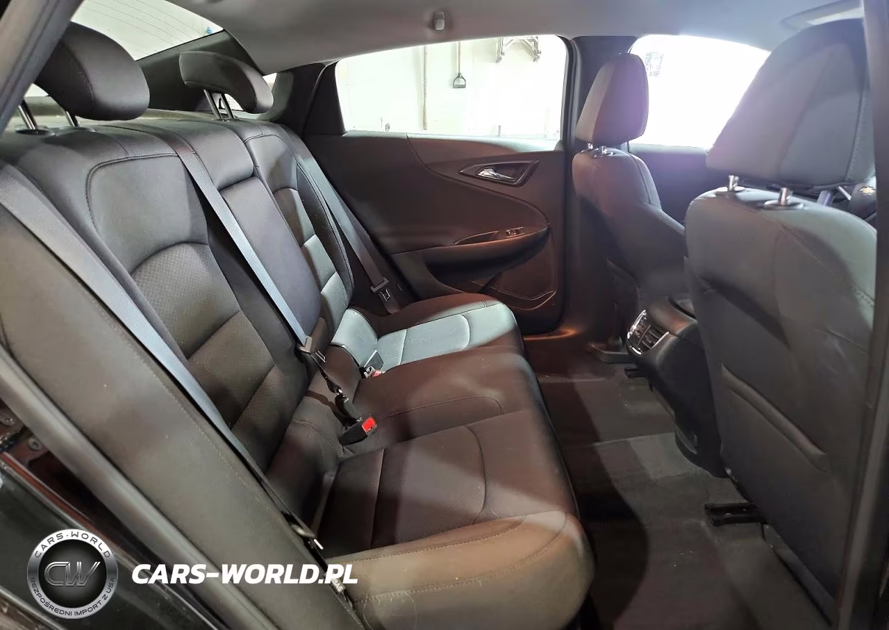 2019 Chevrolet Malibu Lt VIN:1G1ZD5ST3KF215686 - 10