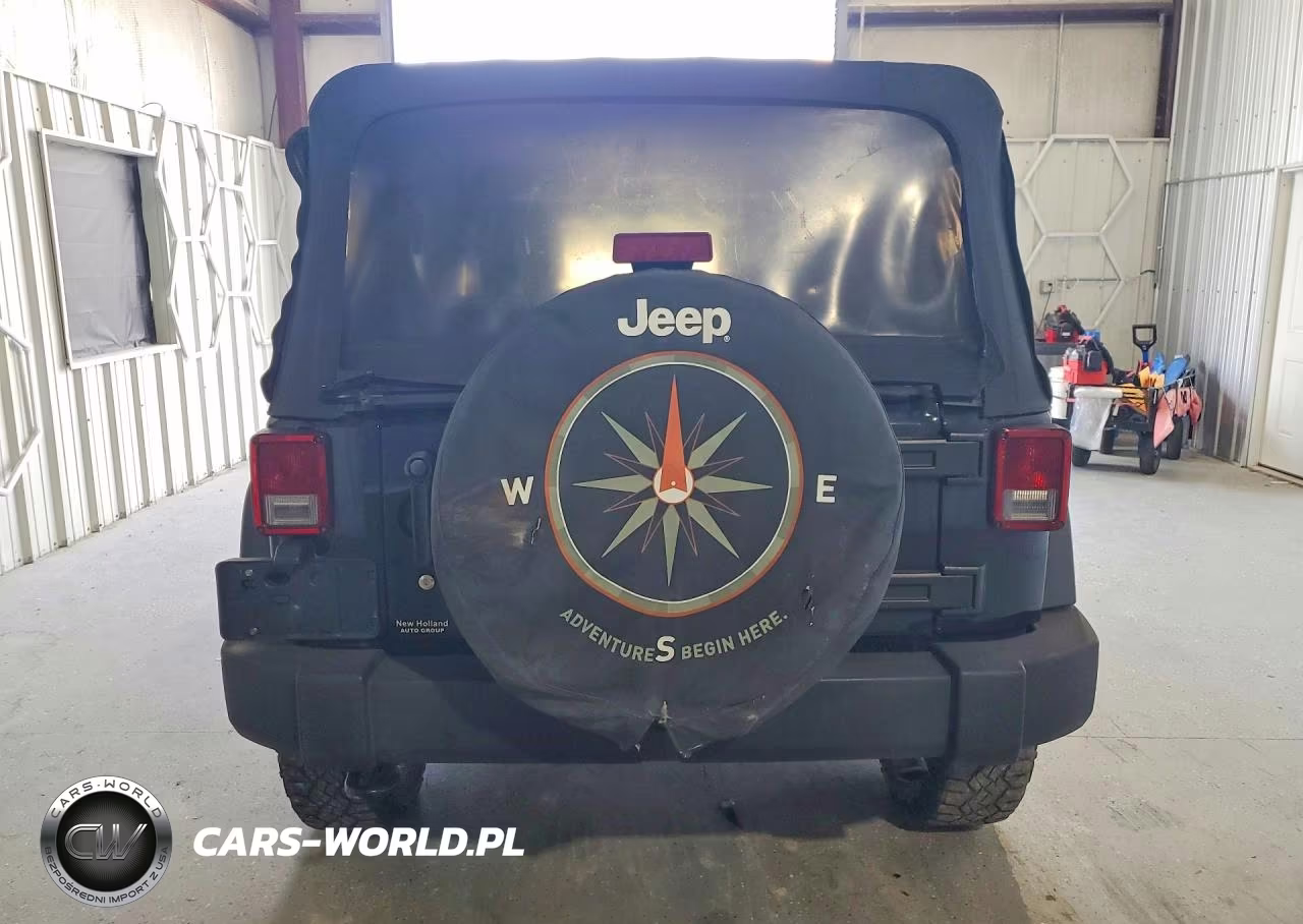 2014 Jeep Wrangler Unlimited Sport VIN:1C4HJWDG2EL311591 - 6