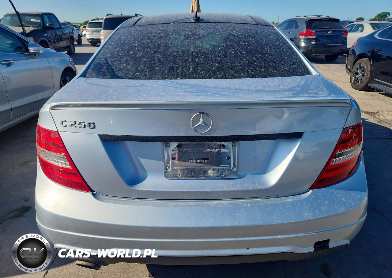 MERCEDES-BENZ C 250 VIN:WDDGJ4HB9DG030562 - 6