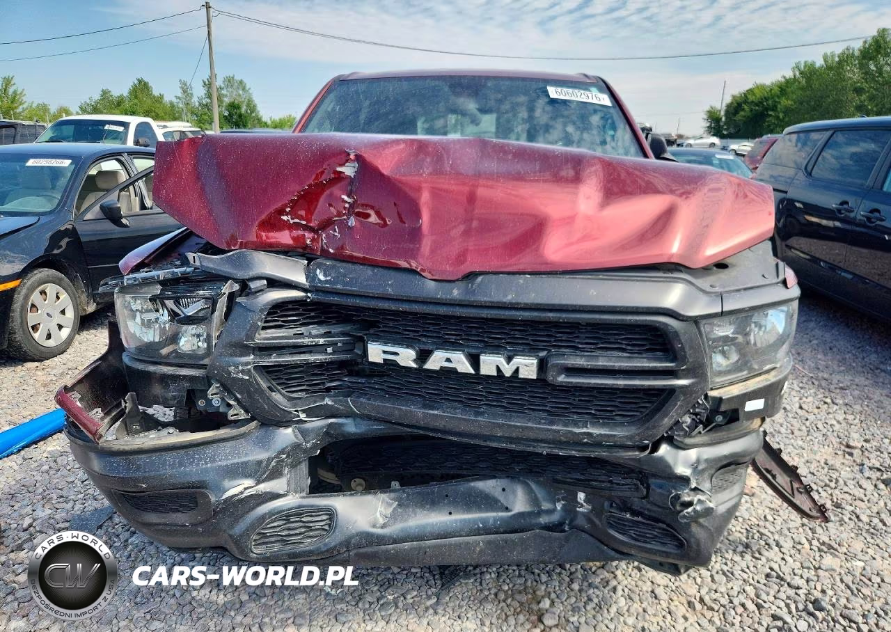 2024 Ram 1500 Tradesman VIN:1C6RRFGGXRN136663 - 5