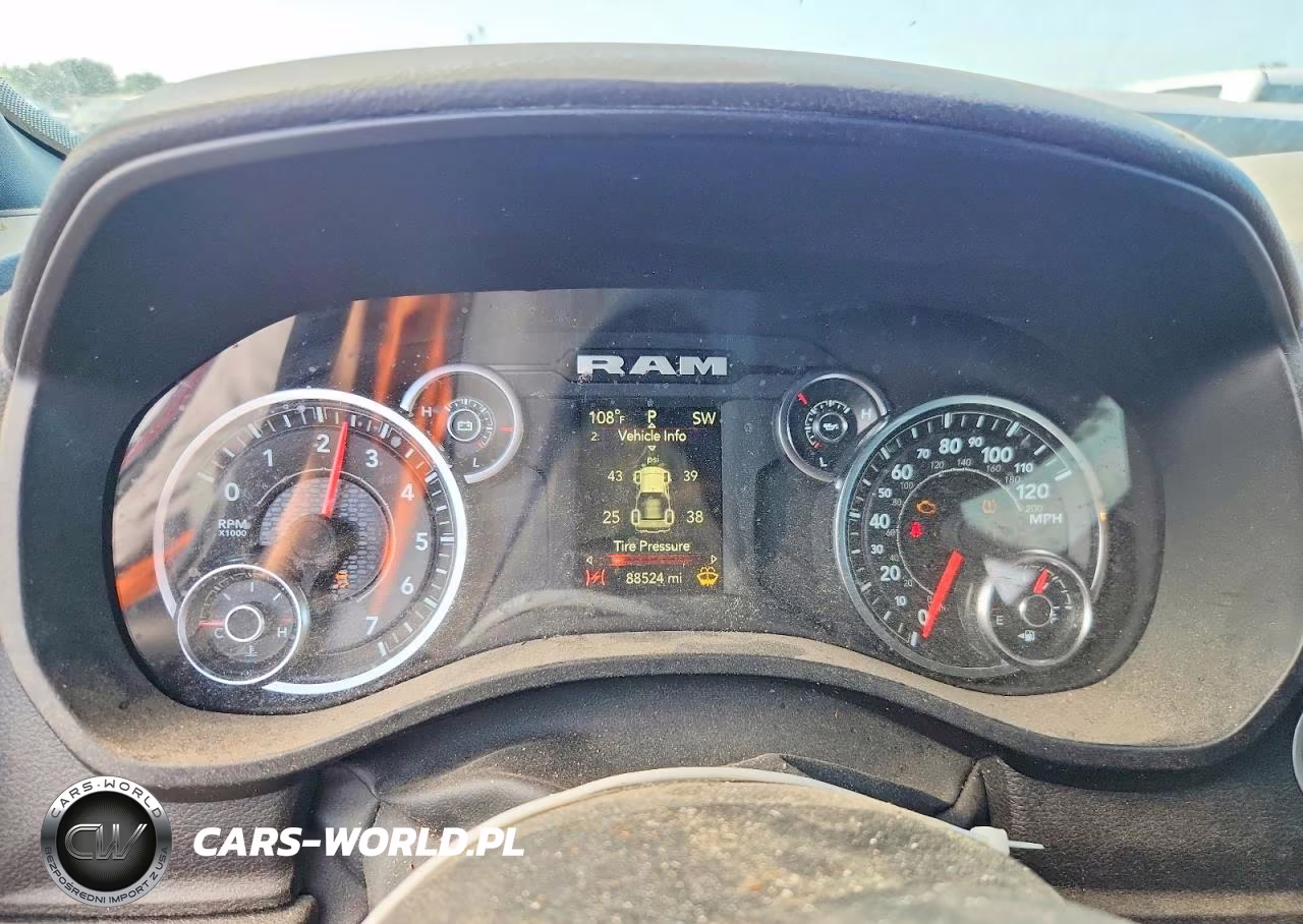 2024 Ram 1500 Tradesman VIN:1C6RRFGGXRN136663 - 9