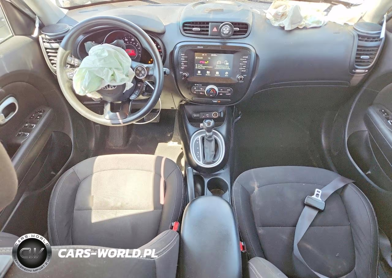 2018 Kia Soul Base VIN:KNDJN2A28J7547236 - 8