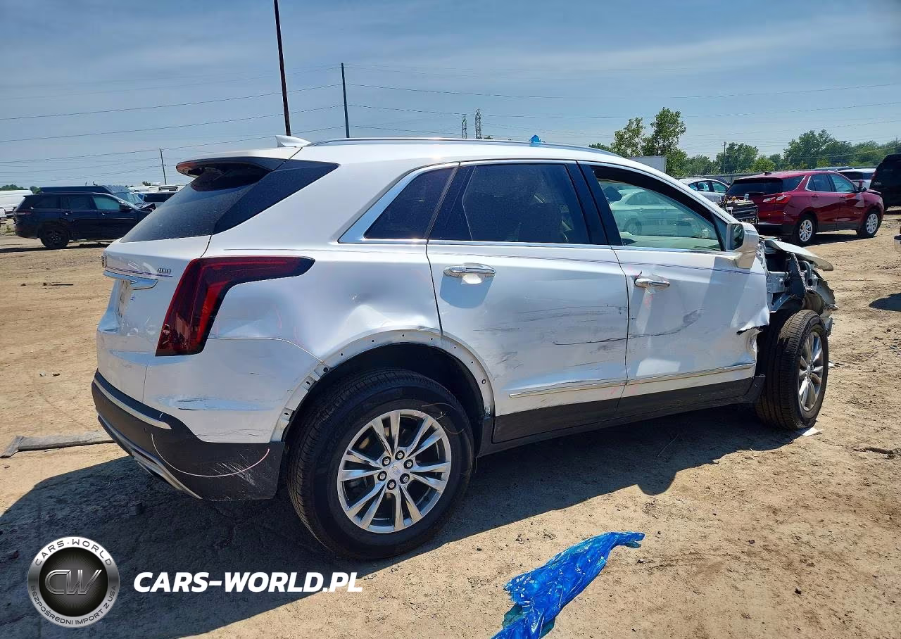 2020 Cadillac Xt5 Premium Luxury VIN:1GYKNCRS0LZ230079 - 3