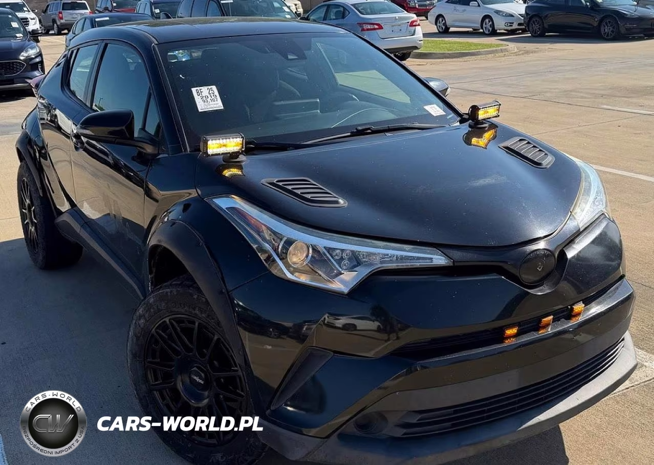 2019 Toyota C-Hr Le – zdjęcie 1 z 11
