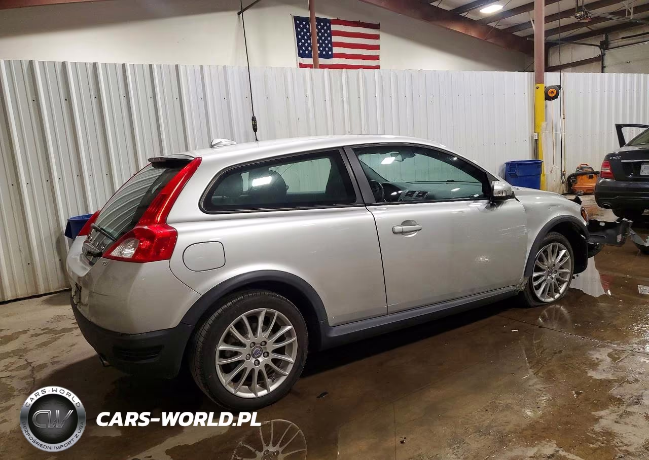 2010 Volvo C30 T5 VIN:YV1672MK7A2174466 - 3