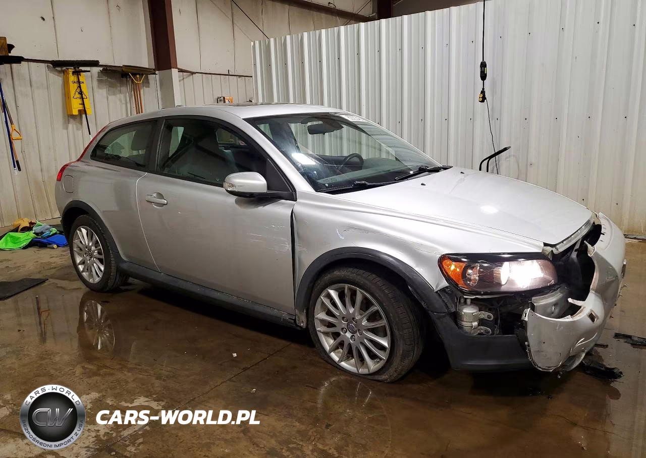 2010 Volvo C30 T5 VIN:YV1672MK7A2174466 - 4
