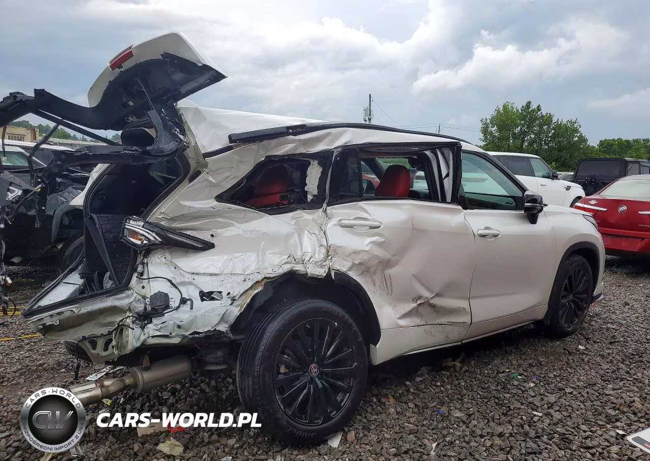 2024 Toyota Highl Xse VIN:5TDKDRAH0RS544238 - 3