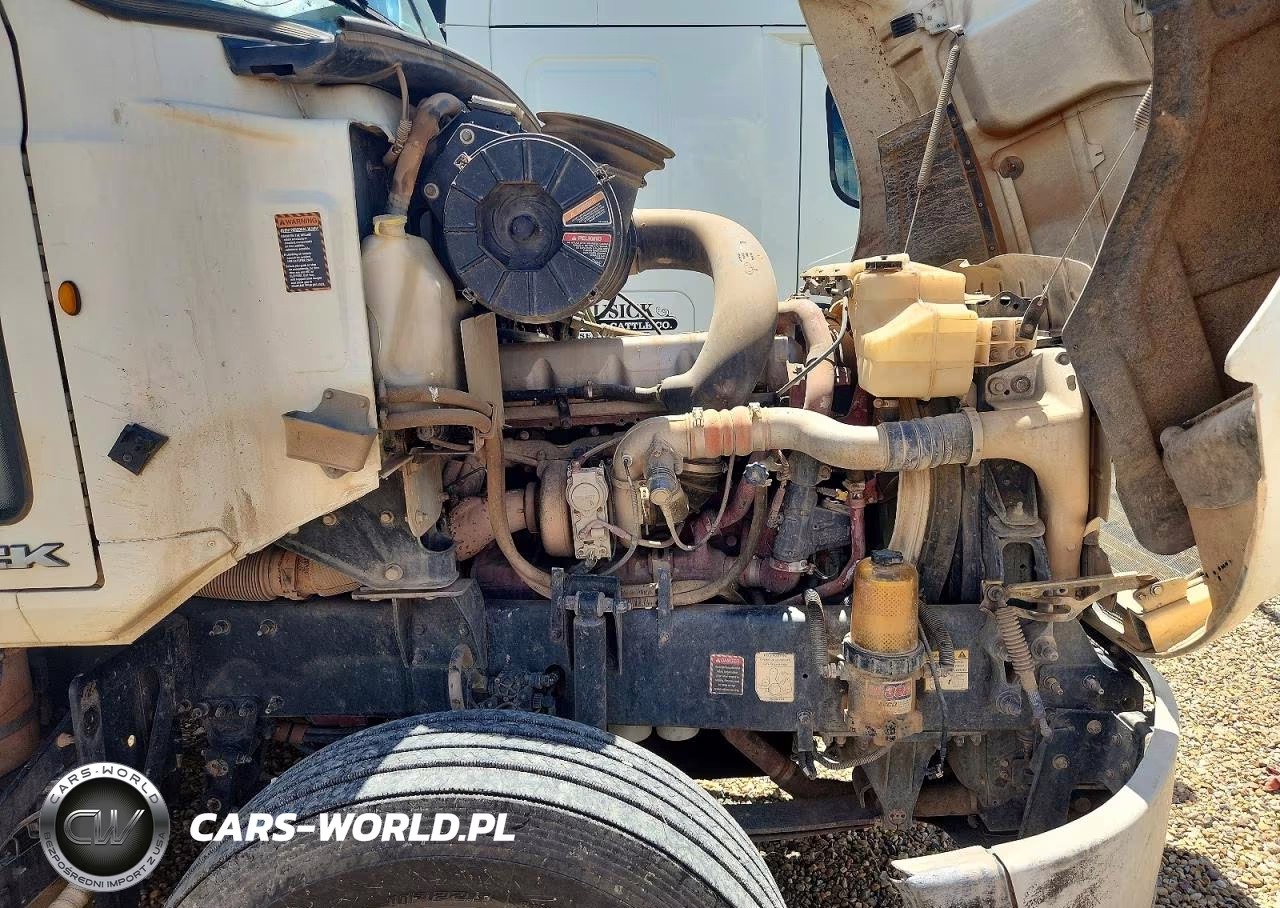 2012 Mack Cxu613 Semi Truck VIN:1M1AW07Y1CM022679 - 10