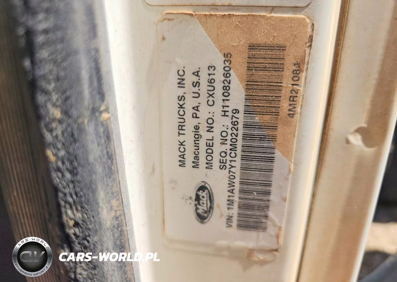 2012 Mack Cxu613 Semi Truck VIN:1M1AW07Y1CM022679 - 11