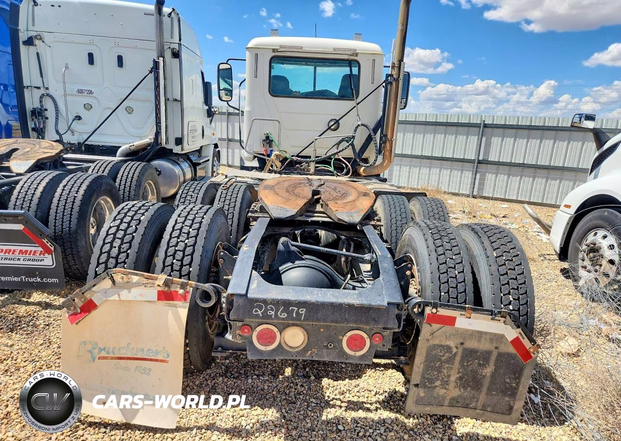 2012 Mack Cxu613 Semi Truck VIN:1M1AW07Y1CM022679 - 6