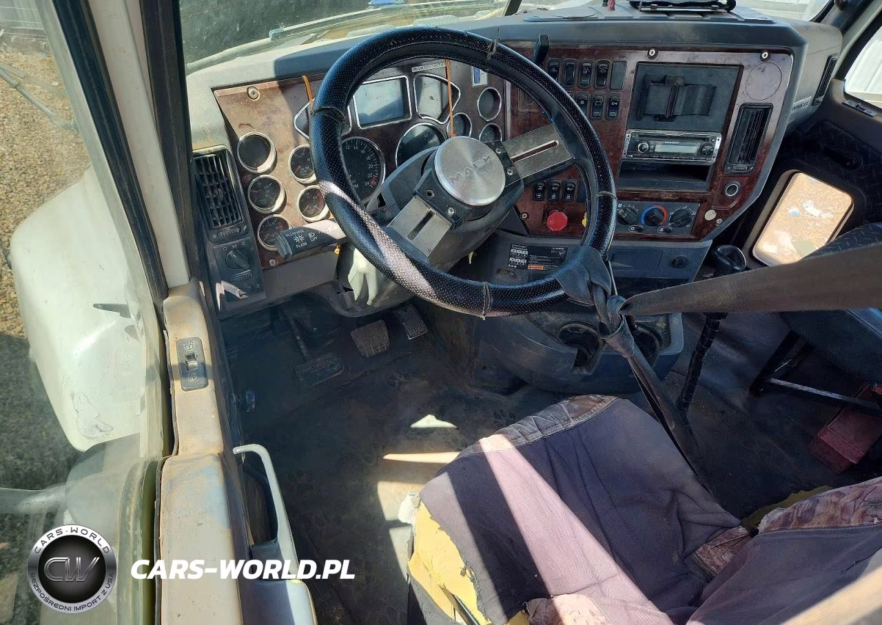 2012 Mack Cxu613 Semi Truck VIN:1M1AW07Y1CM022679 - 8