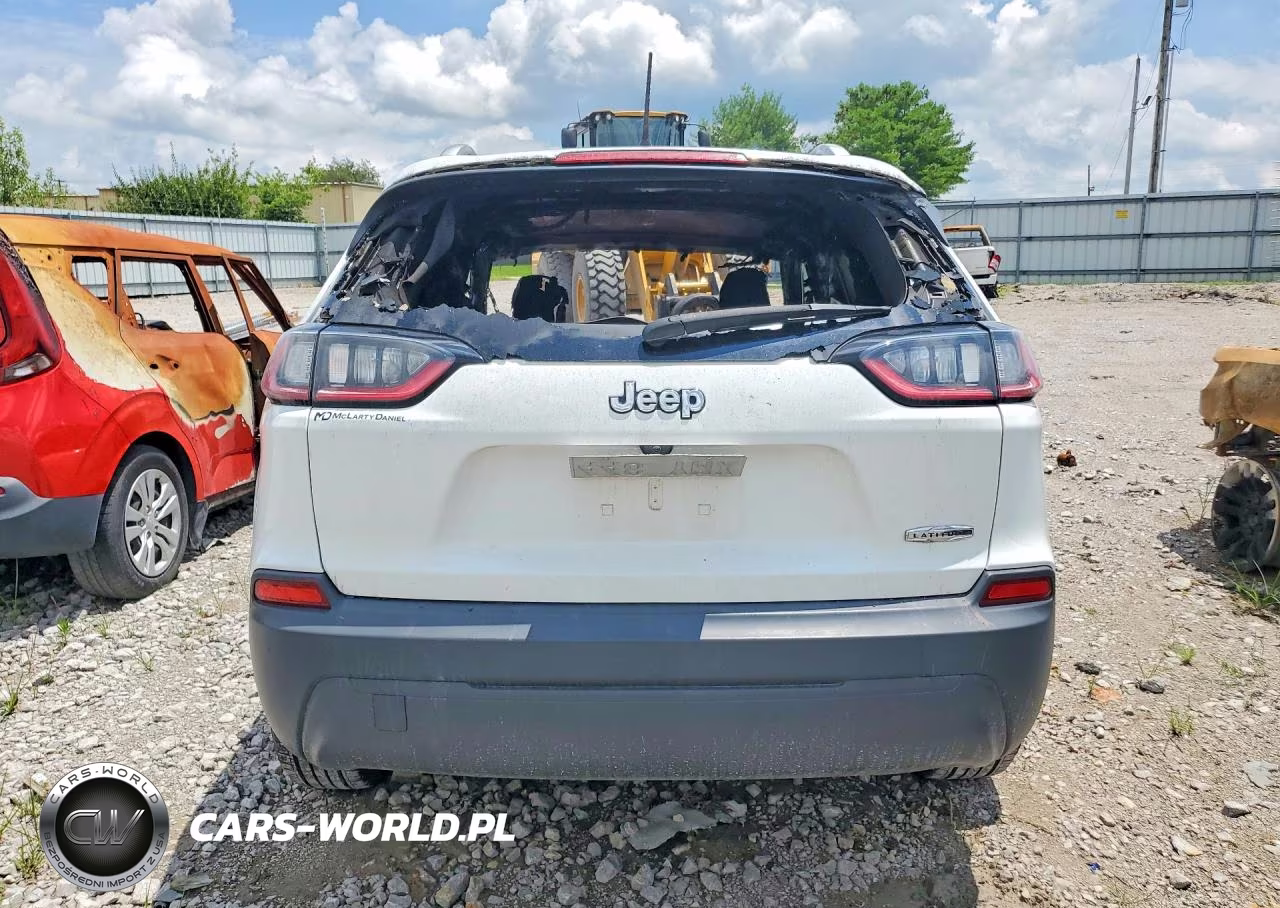 2019 Jeep Cherokee Latitude VIN:1C4PJLLB7KD232794 - 6