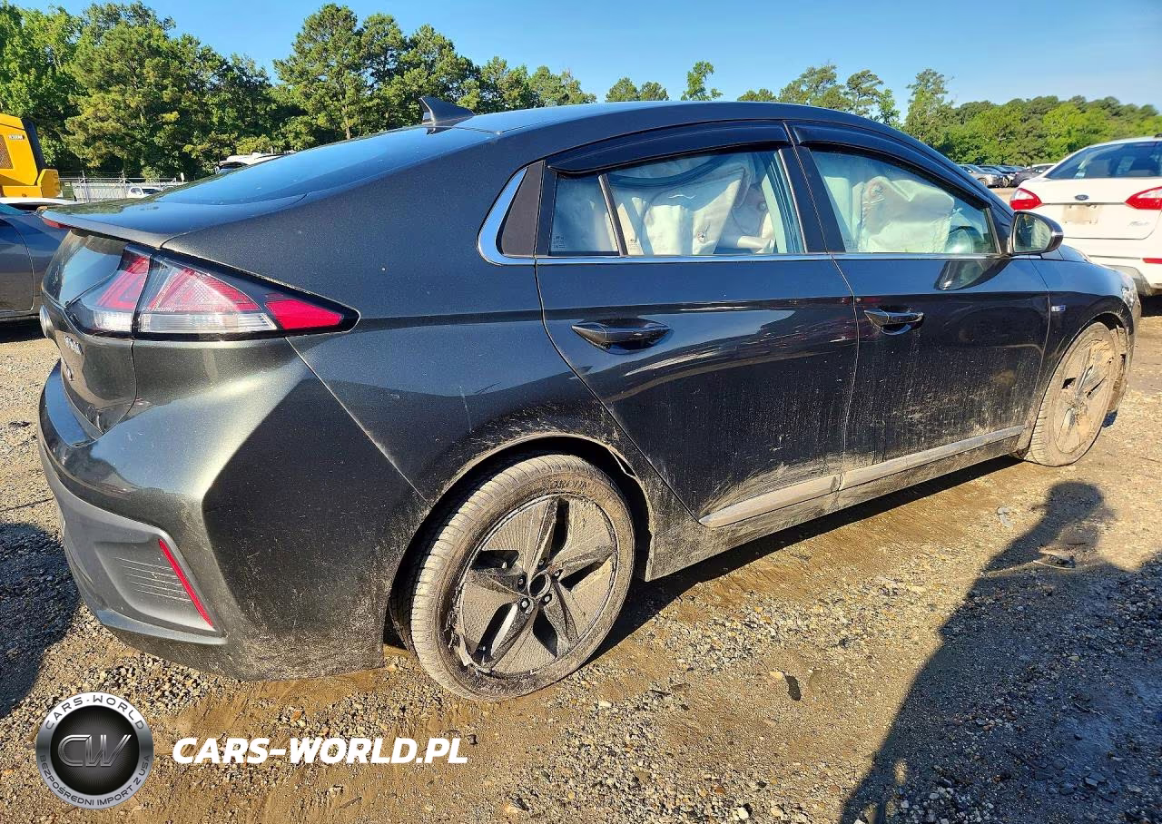 2020 Hyundai Ioniq Sel VIN:KMHC85LC3LU243030 - 3