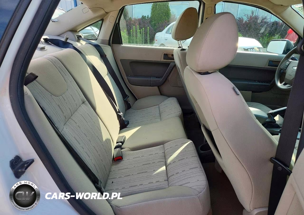 2008 Ford Focus Se VIN:1FAHP35N98W183675 - 10