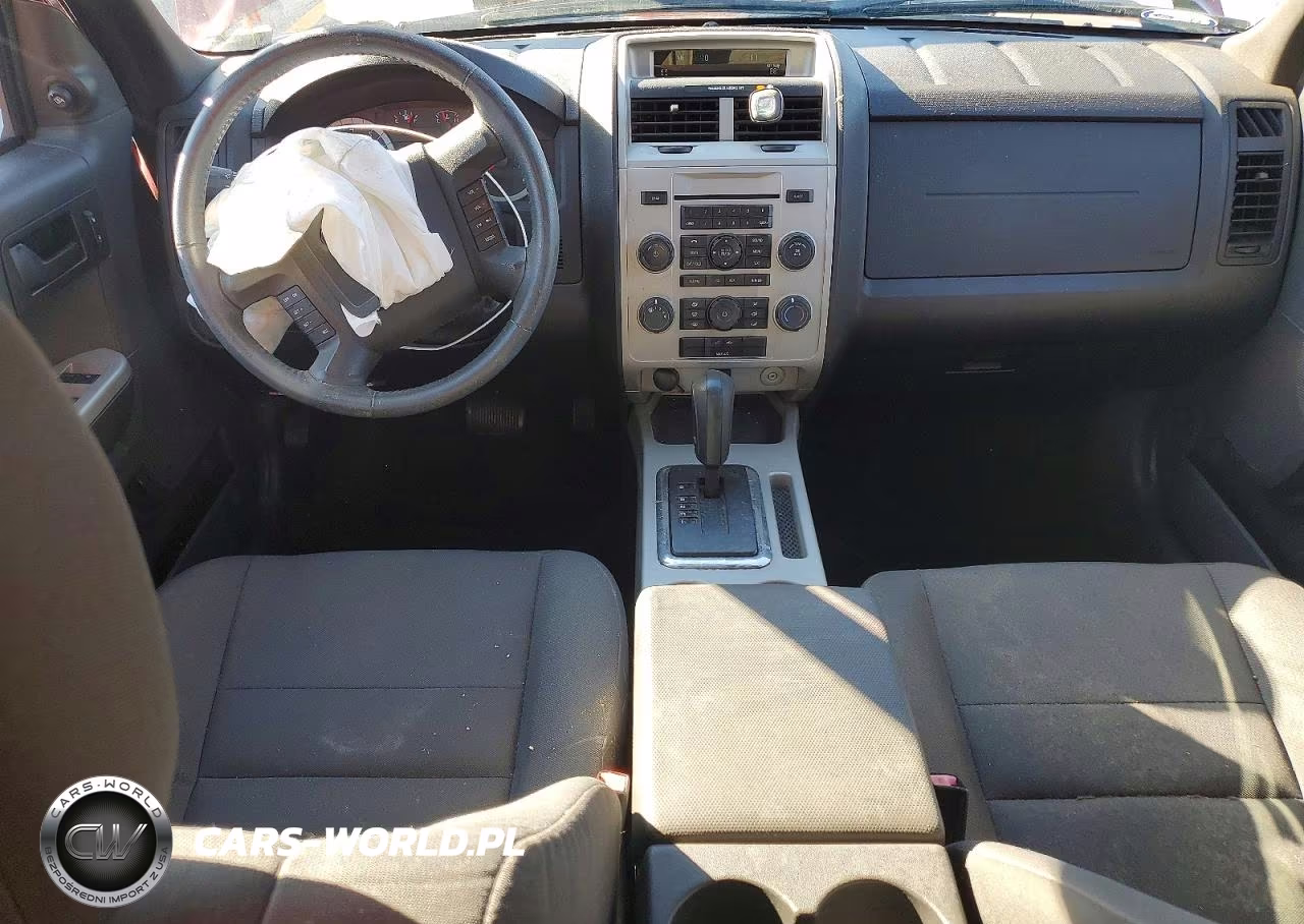 2010 Ford Escape Xlt VIN:1FMCU0D72AKD31835 - 8