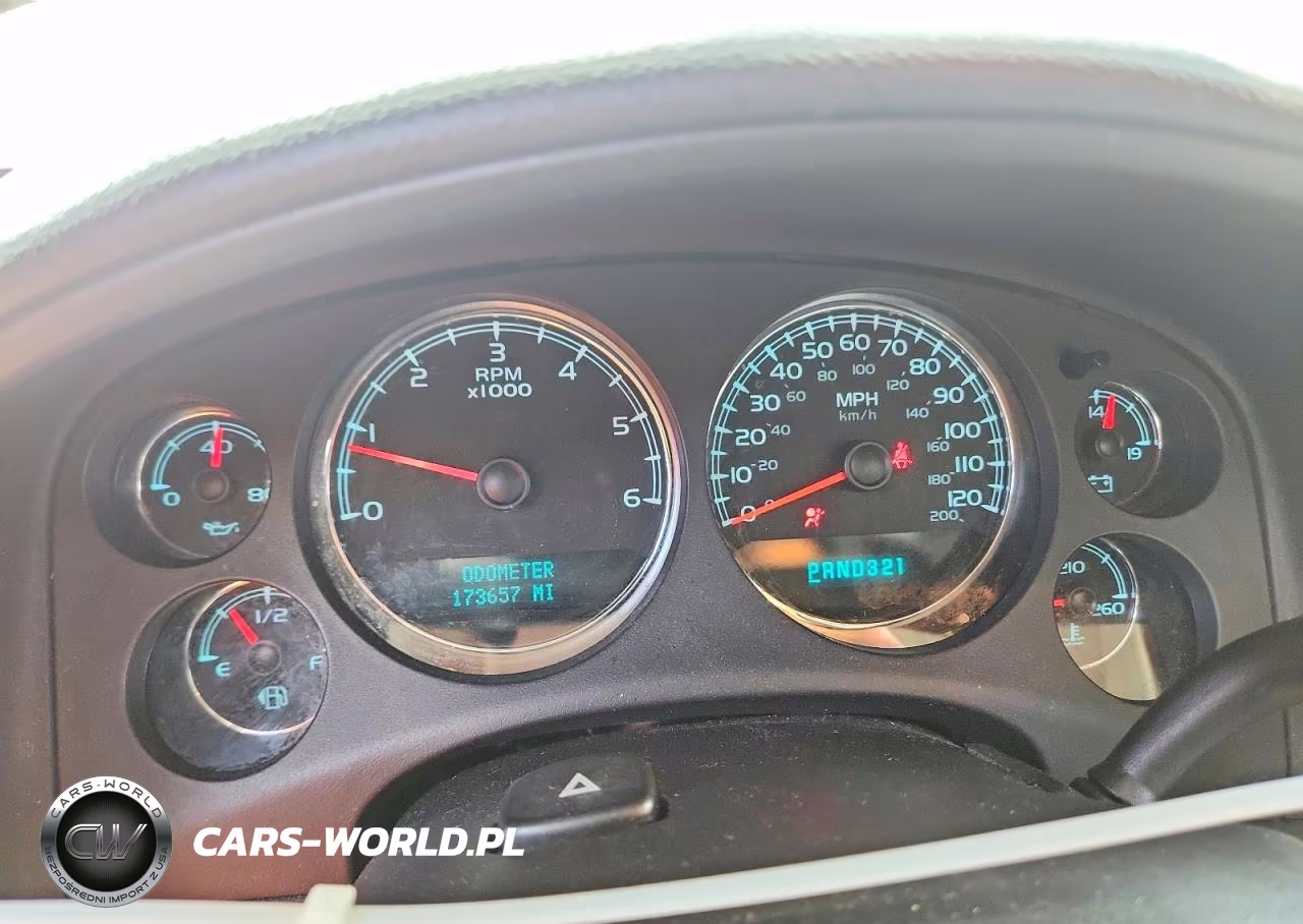 2008 GMC Yukon VIN:1GKFC13J28J213554 - 9